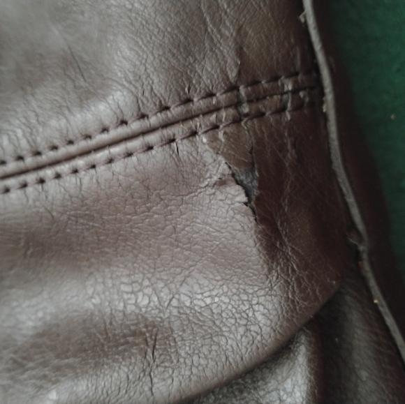 London Fog Weather or Not reversible handbag - Picture 11 of 16